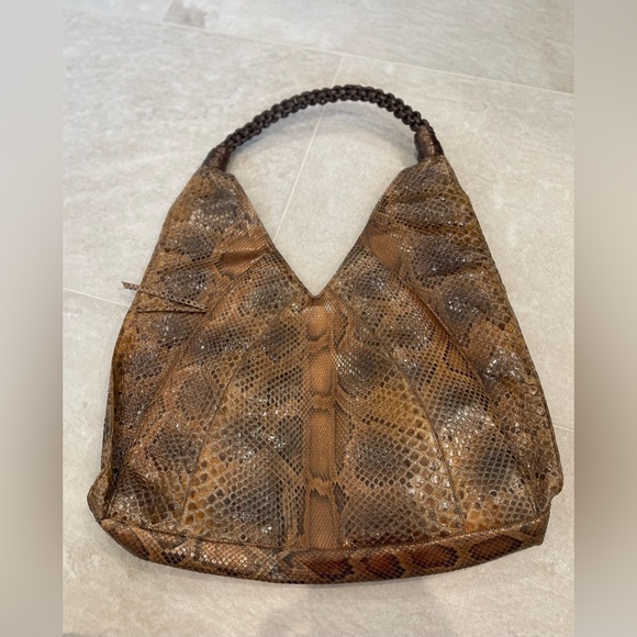 Nancy Gonzalez Python Hobo Bag Excellent Condition Used 1X Beautiful - Picture 7 of 16